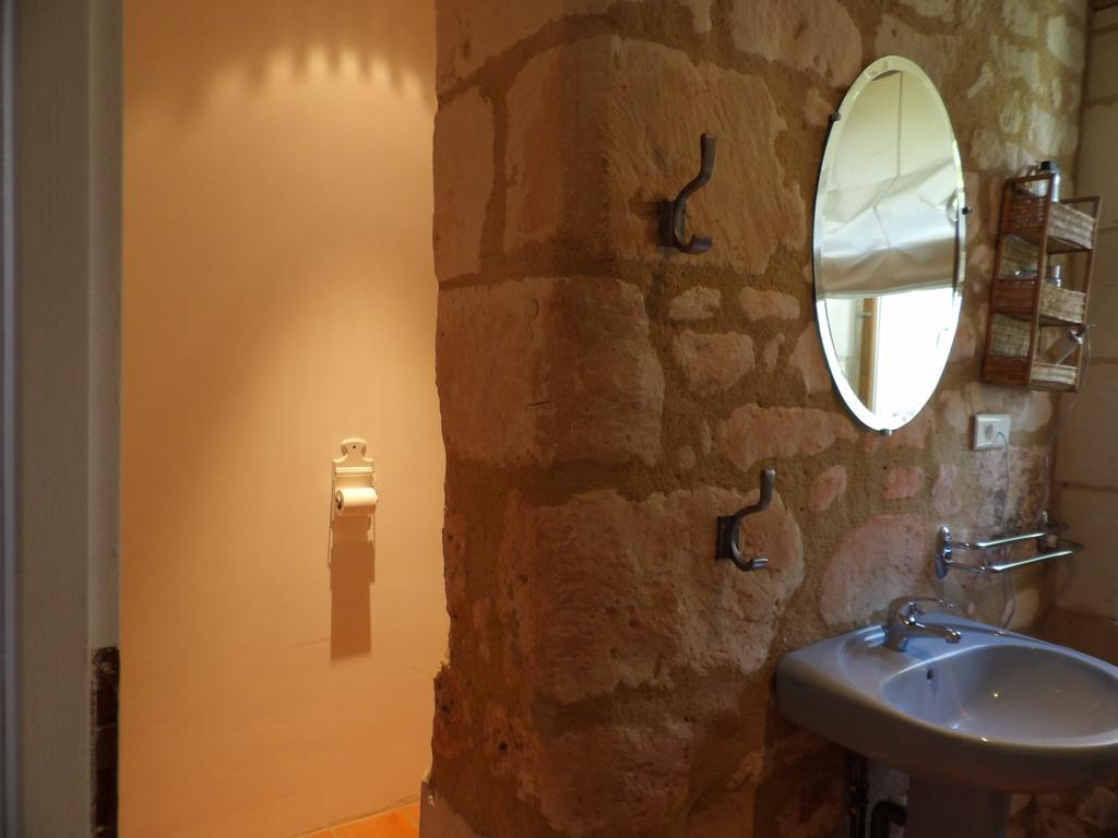 Les Caves Otel Ambillou-Château Dış mekan fotoğraf